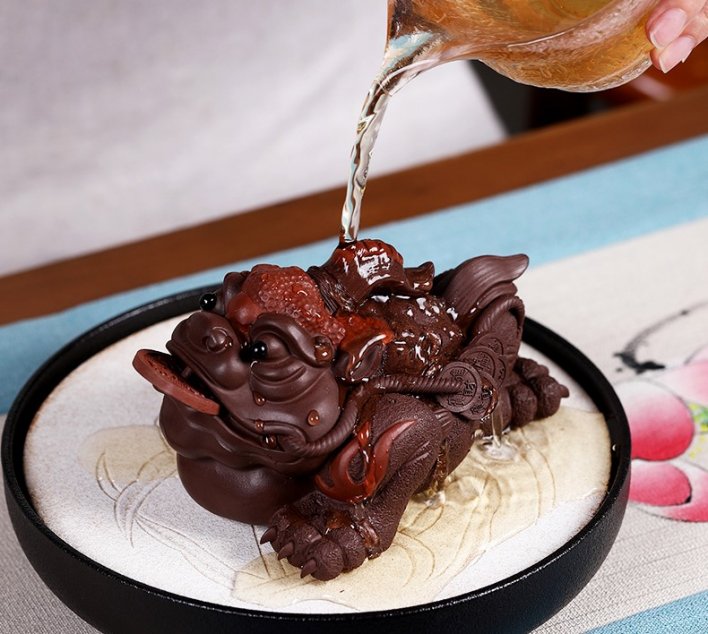 悠然紫砂作品 霸王蟾