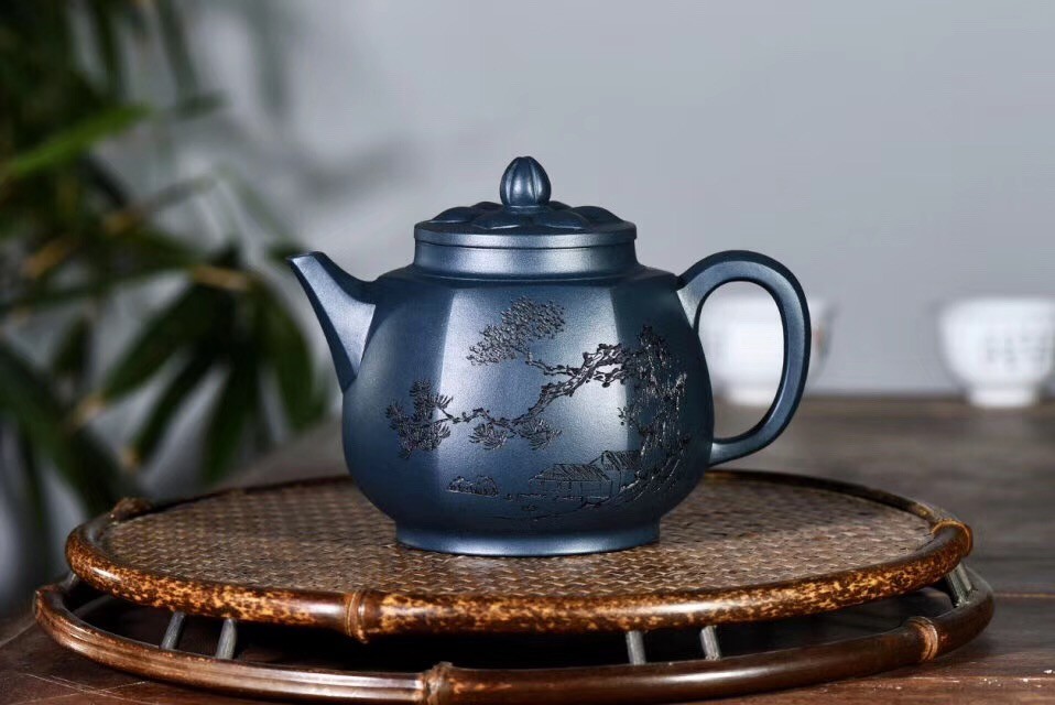 范永芳作品 六方菱花