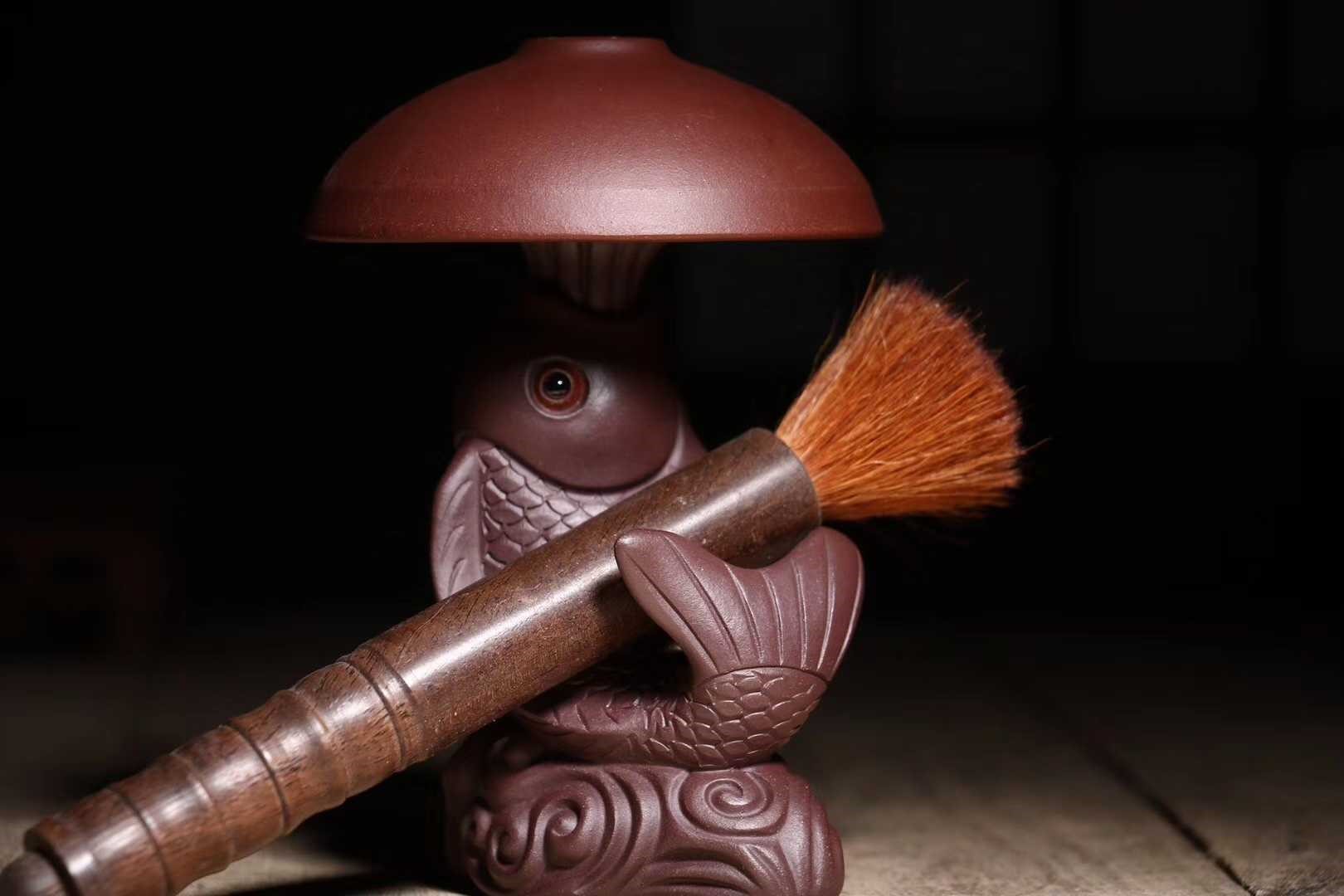 悠然紫砂作品 鱼跃龙门金鱼