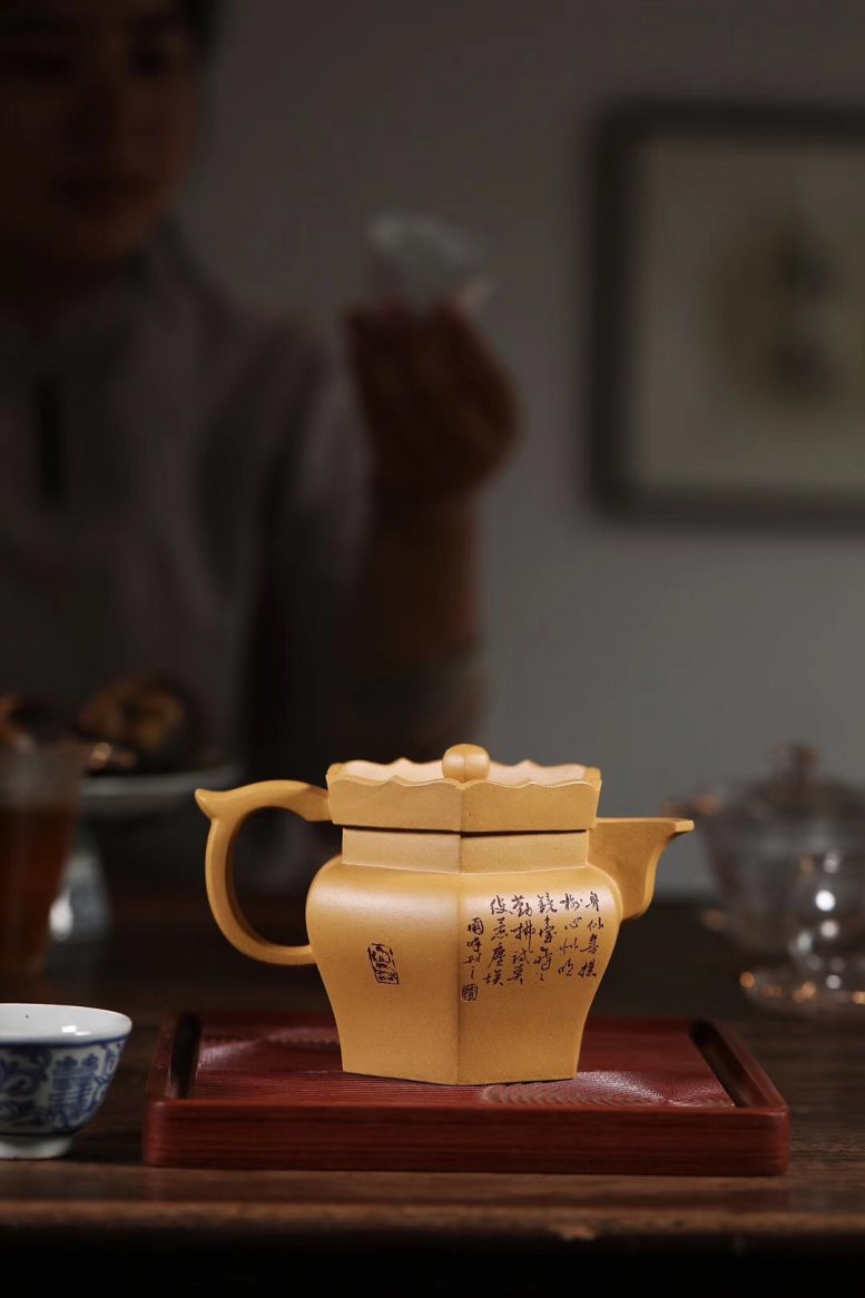 储国峰作品 僧帽