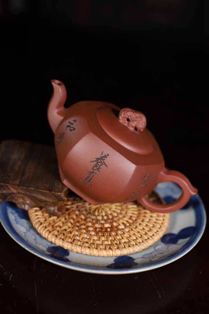 马晨作品 六方瑞兽