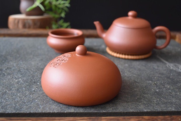悠然紫砂作品 莲蓬盖托