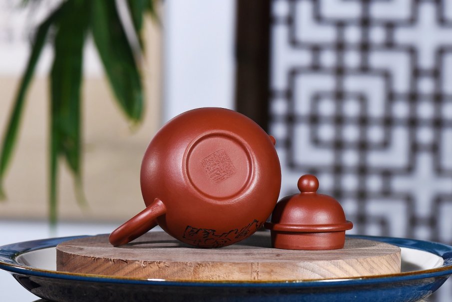 张菊仙作品 掇球