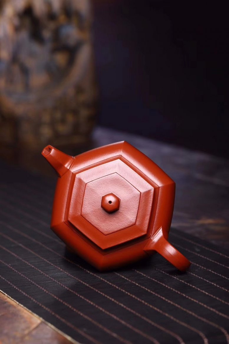 许俊作品 大彬六方