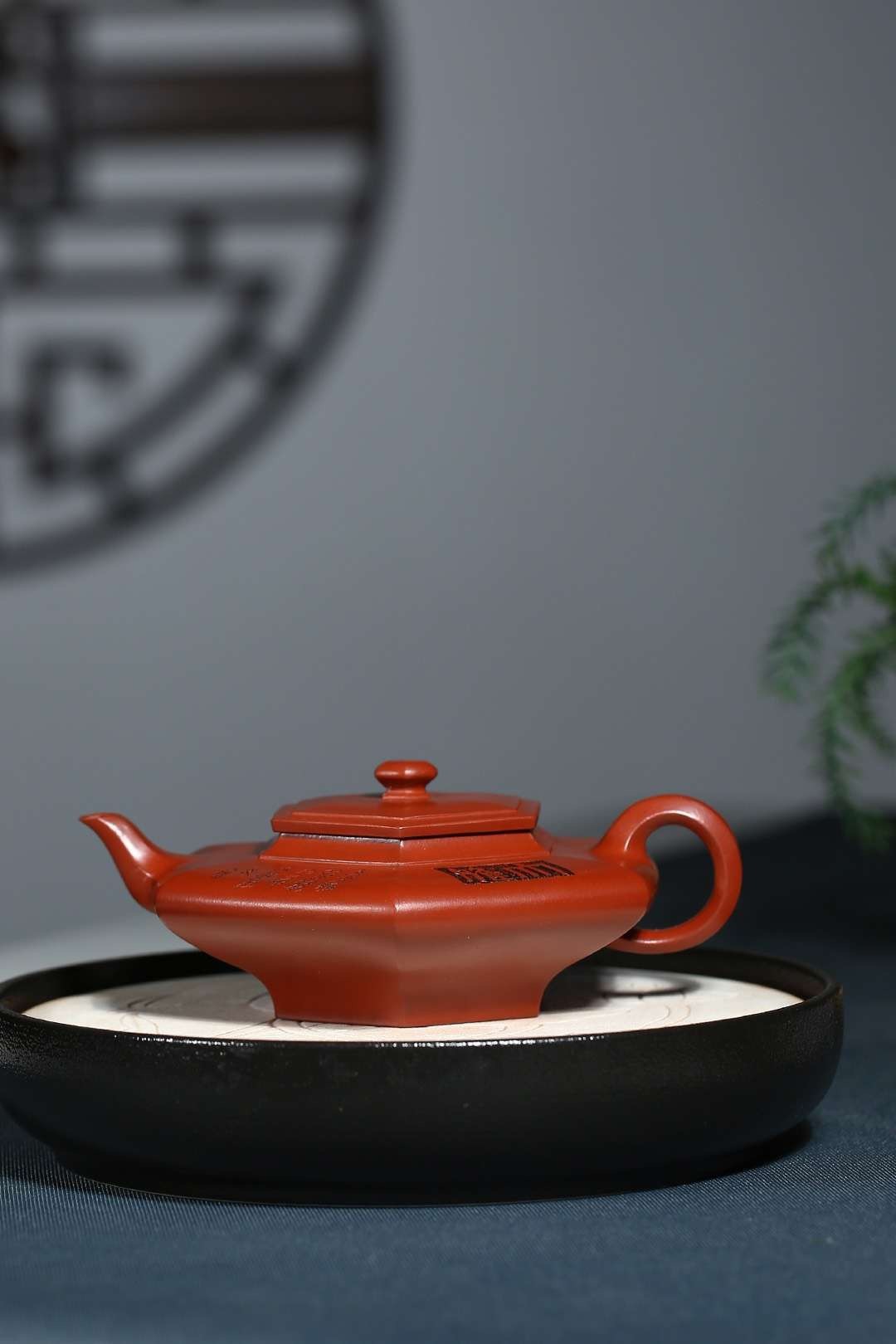 王其明作品 六方虚扁