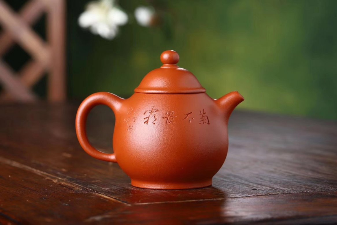 李霓作品 潘壶