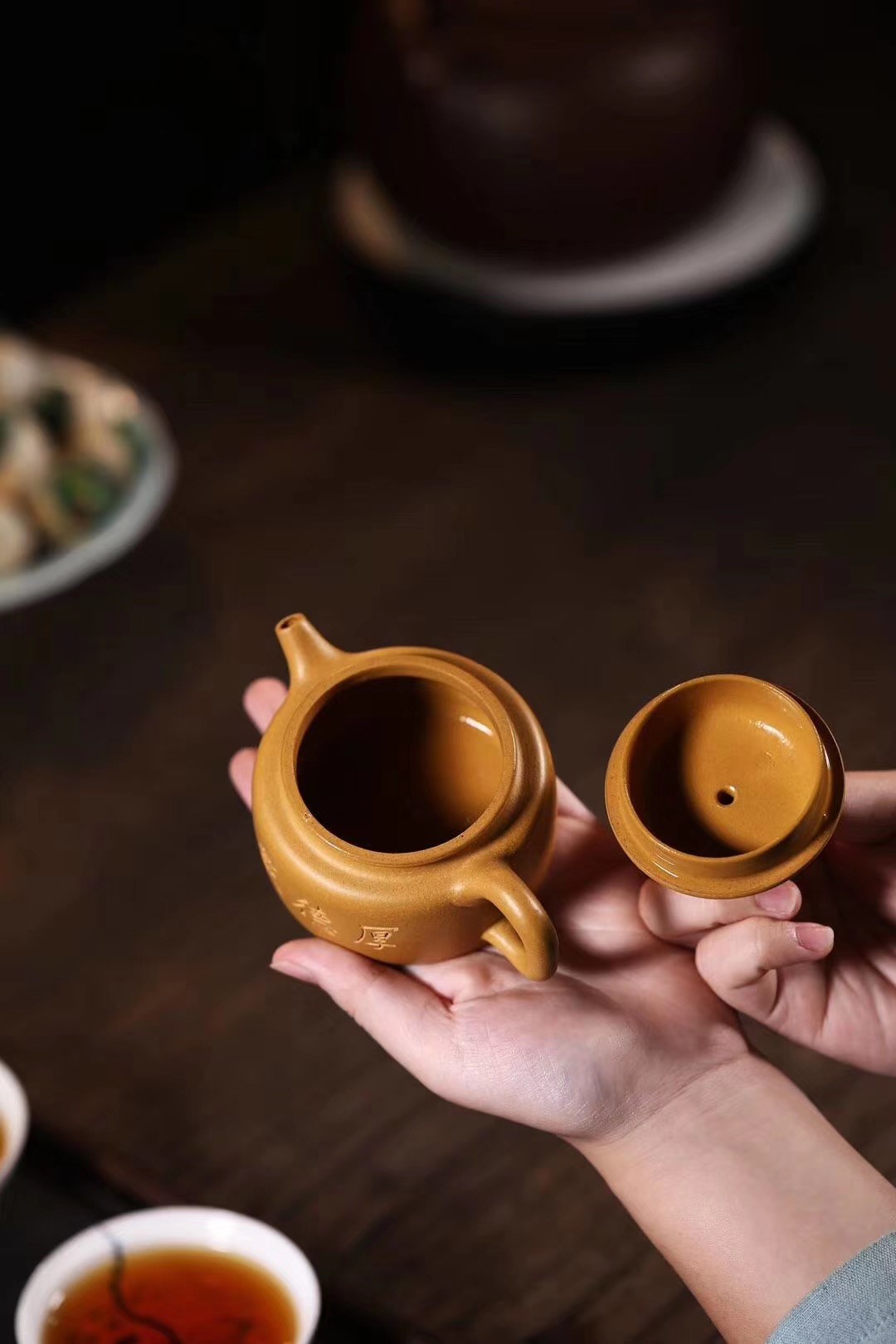 陈顺根作品 德钟