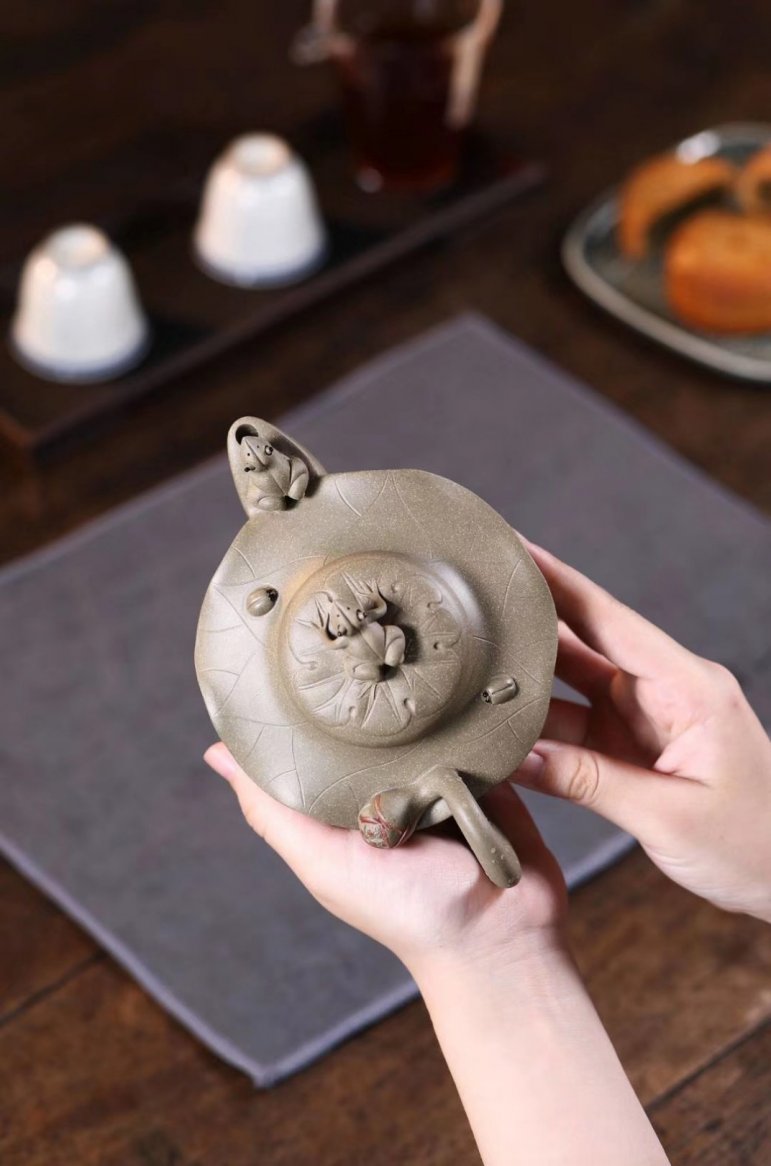 韩惠琴作品 荷叶青蛙
