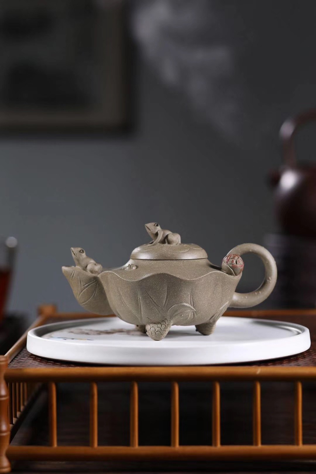 韩惠琴作品 荷叶青蛙