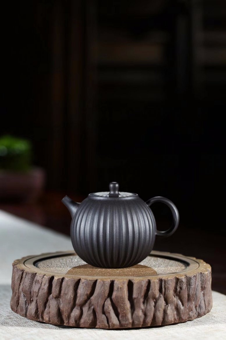 杨军保作品 珠圆玉润