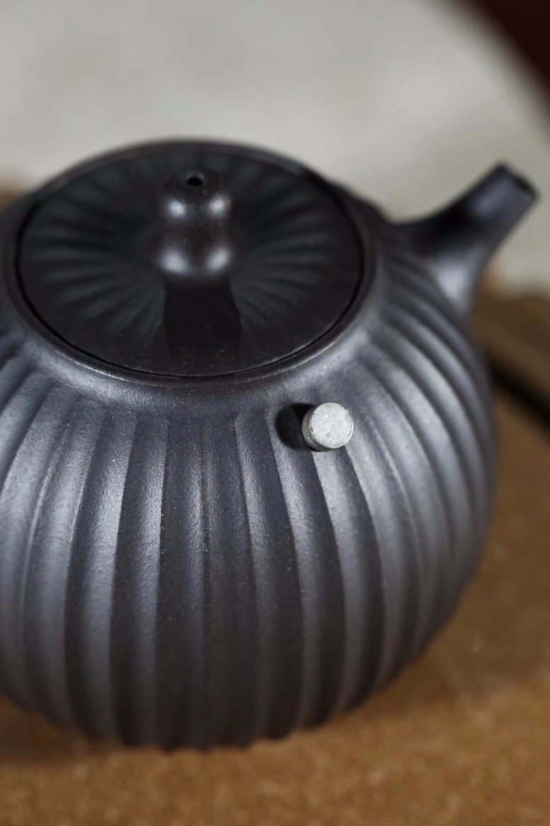 杨军保作品 珠圆玉润
