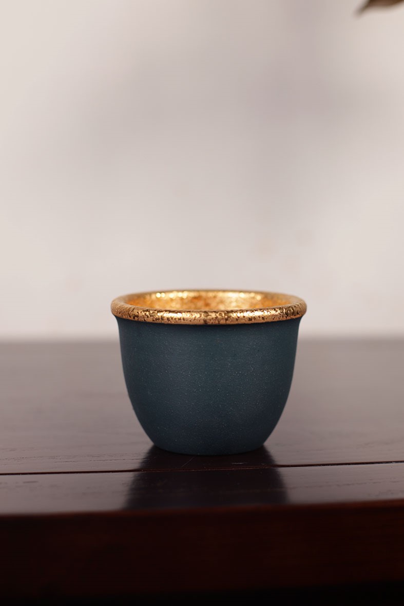 悠然紫砂作品 鎏金主人杯