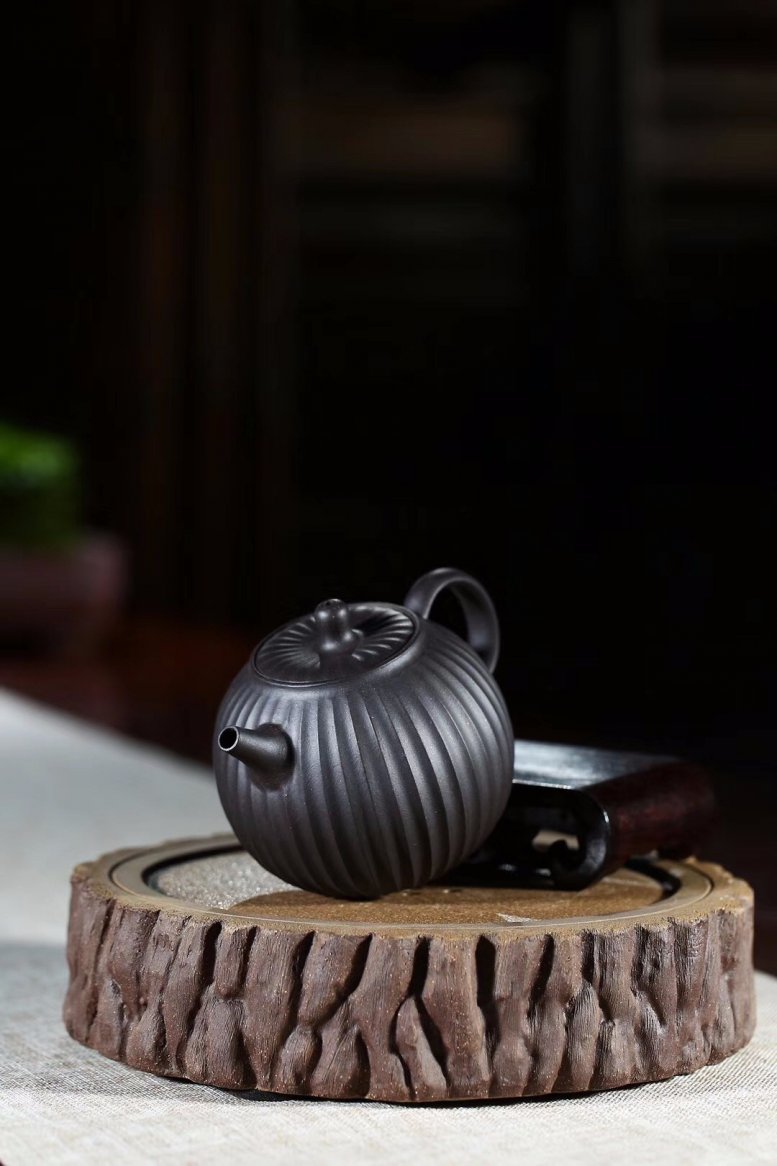 杨军保作品 珠圆玉润