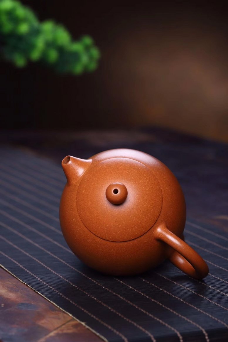 闵雷作品 龙旦