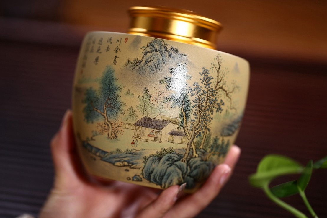 中国宜兴作品 江川茶叶罐