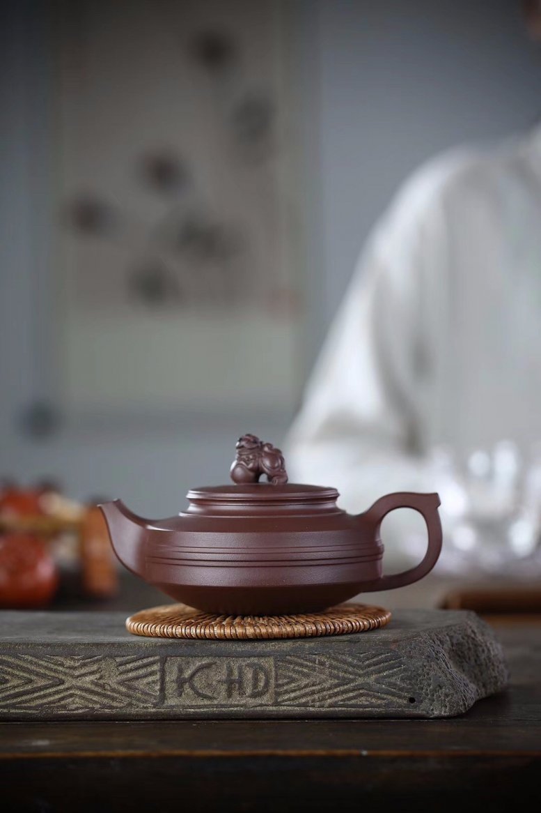 杨军保作品 线韵狮球