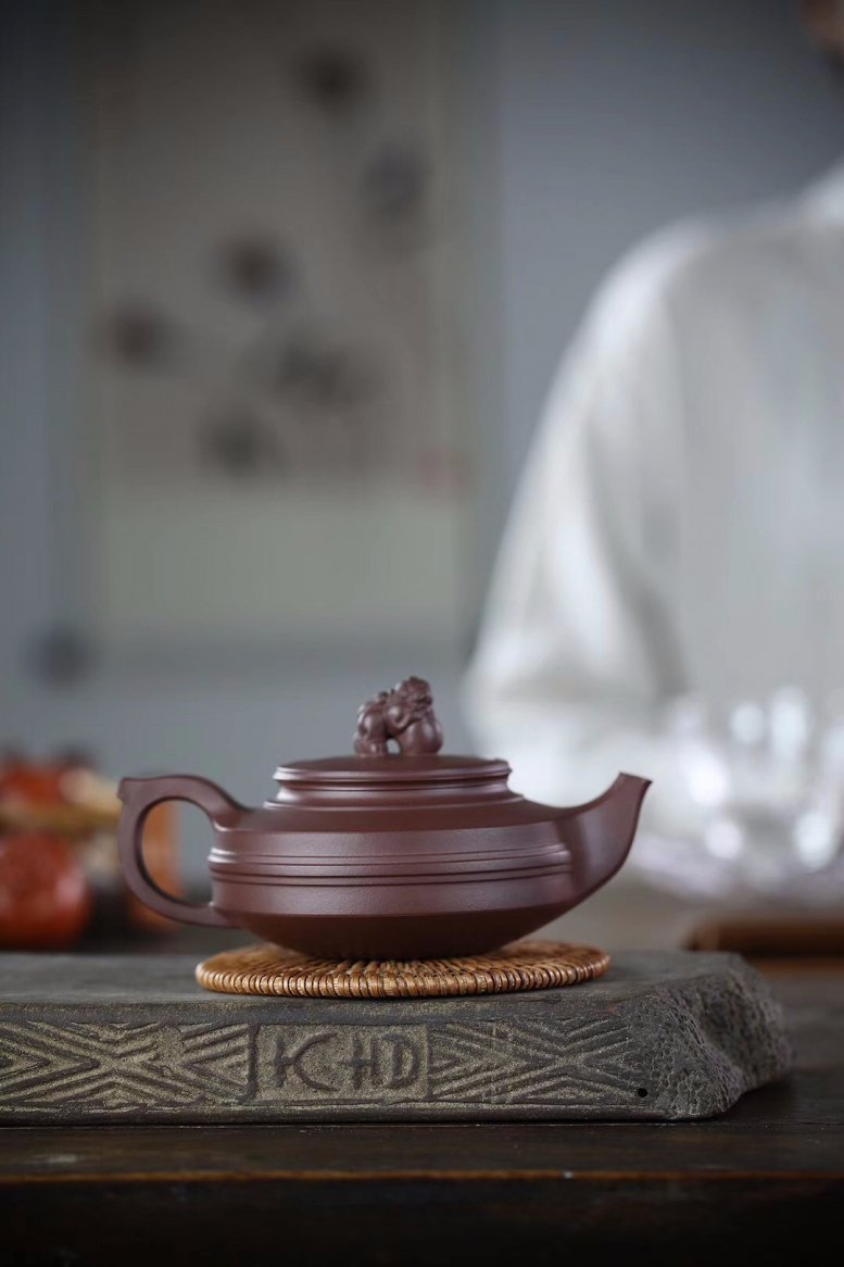 杨军保作品 线韵狮球