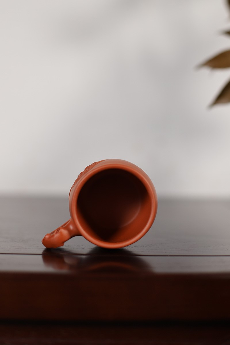中国宜兴作品 带把莲蓬品茗杯