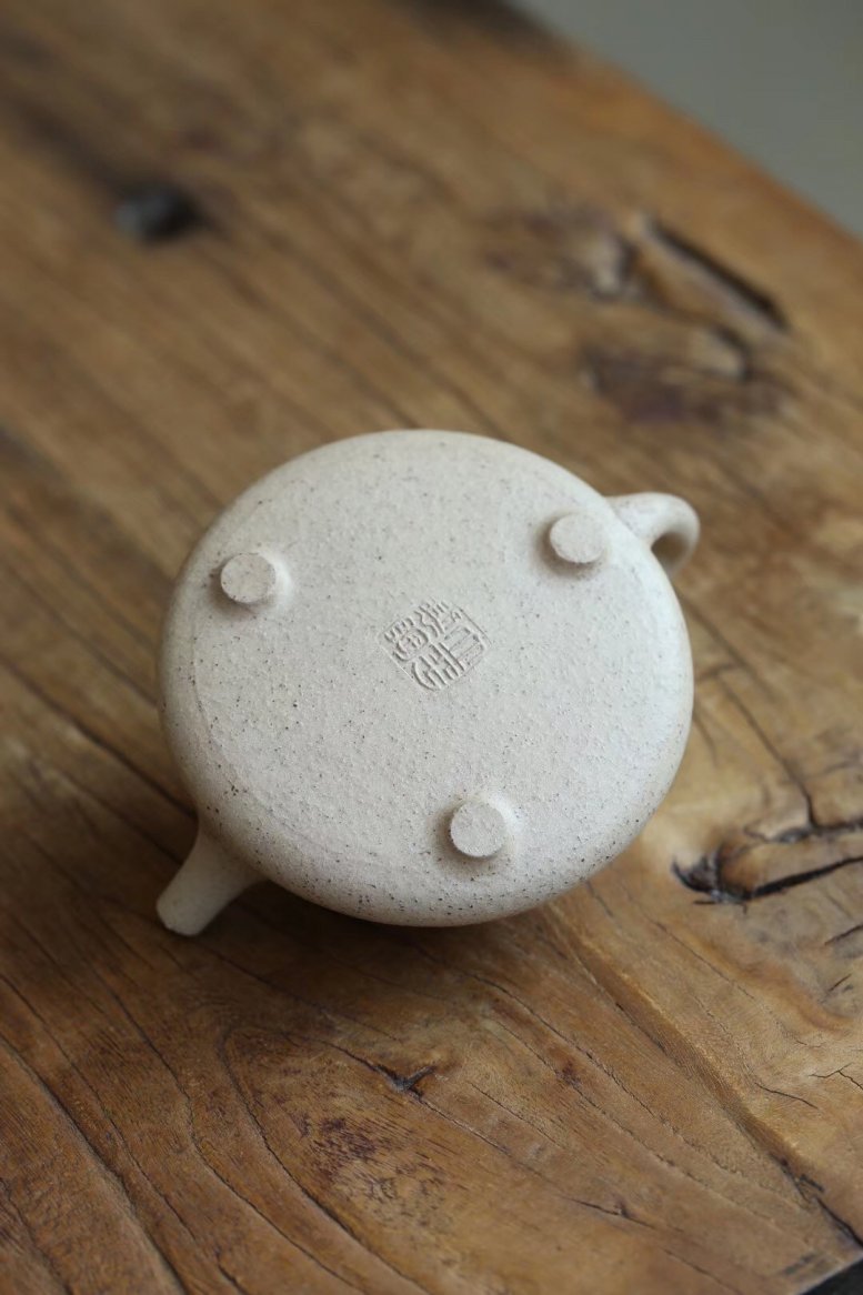 邵立平作品 子冶石瓢