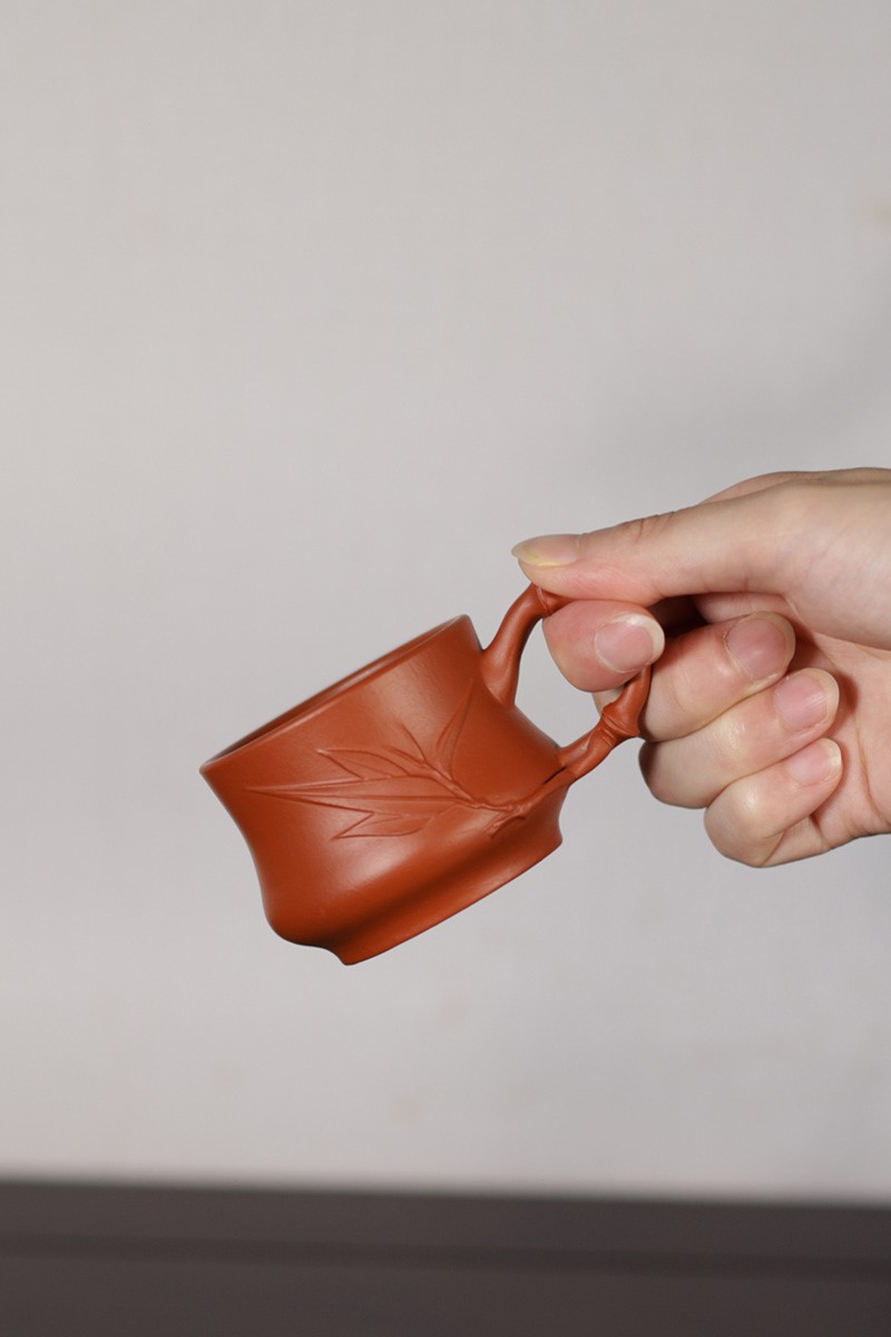 中国宜兴作品 带把朱泥竹节杯