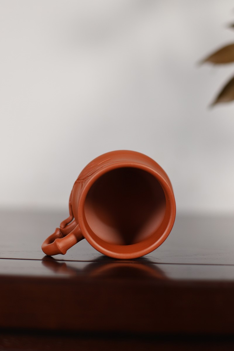 中国宜兴作品 带把朱泥竹节杯