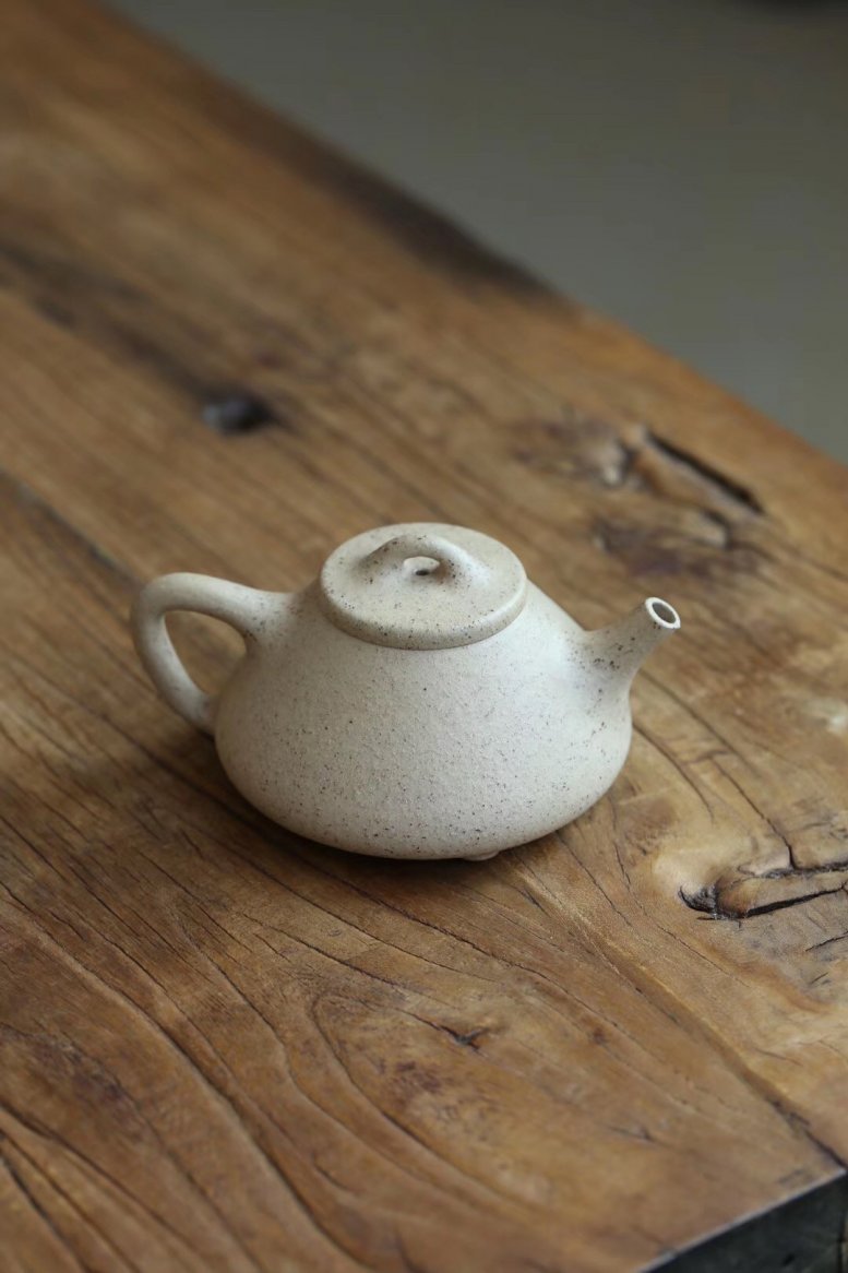 邵立平作品 子冶石瓢