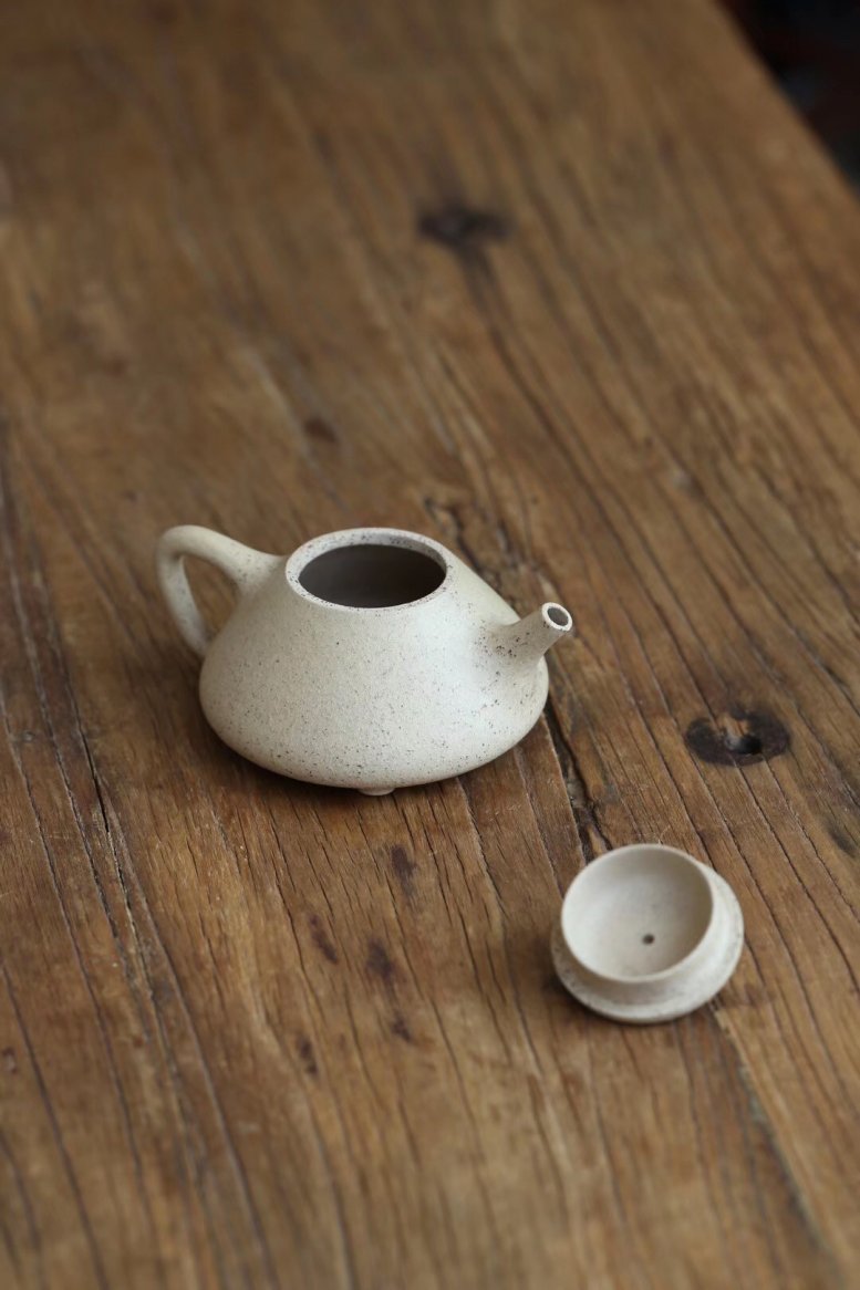 邵立平作品 子冶石瓢