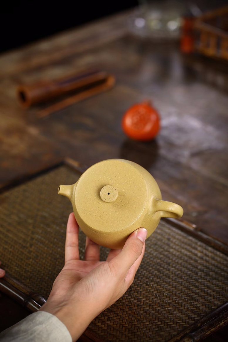 杨军保作品 汉瓦