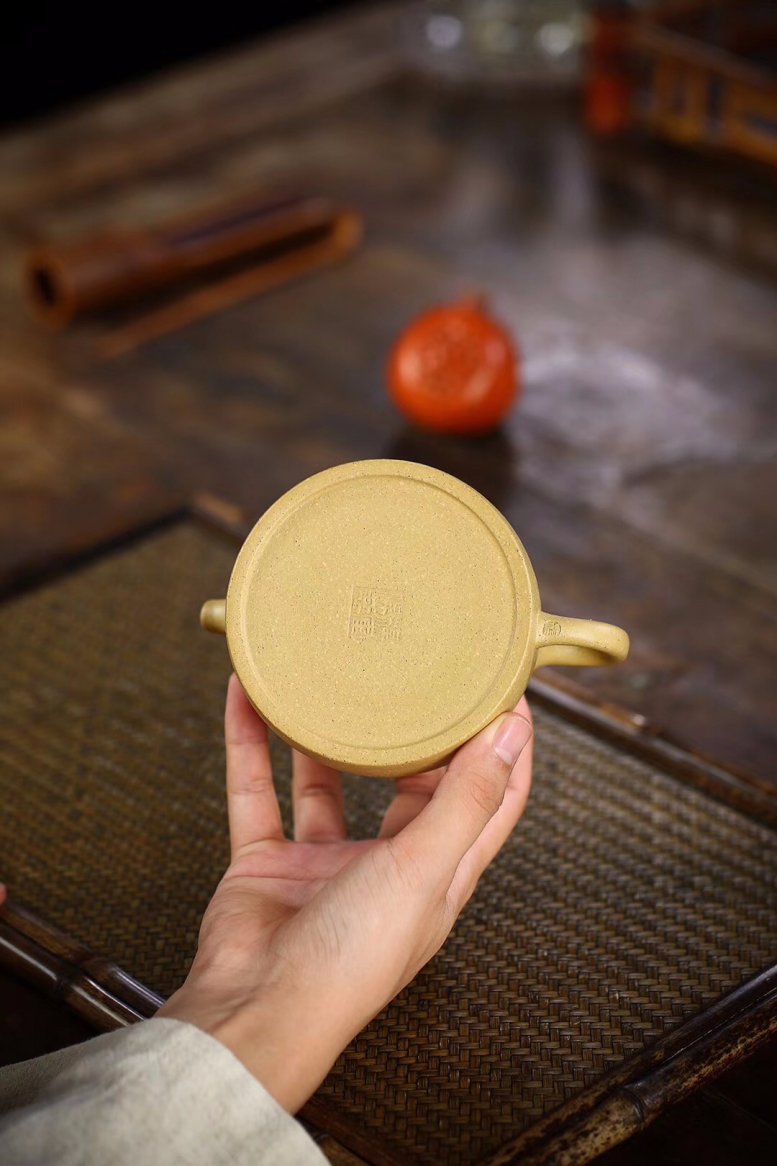 杨军保作品 汉瓦