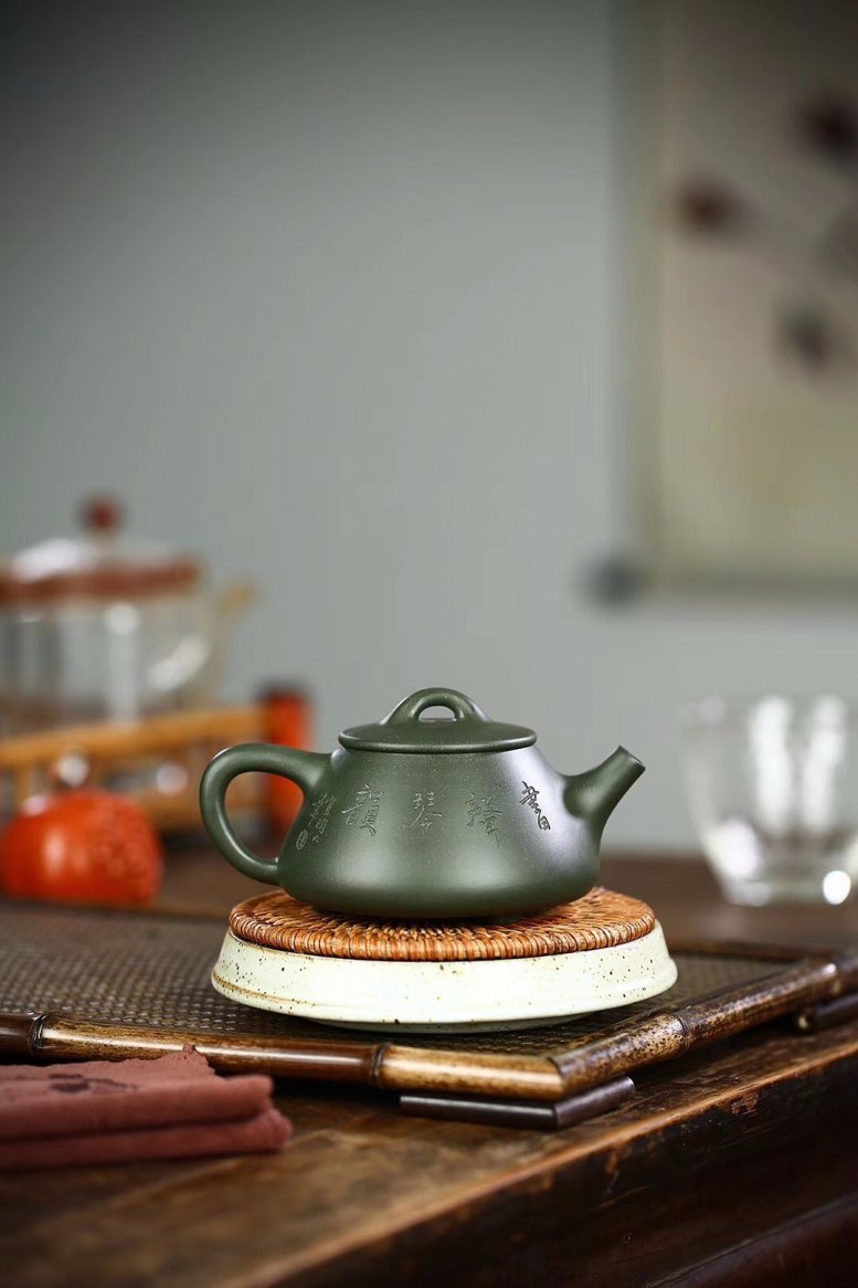 杨军保作品 石瓢