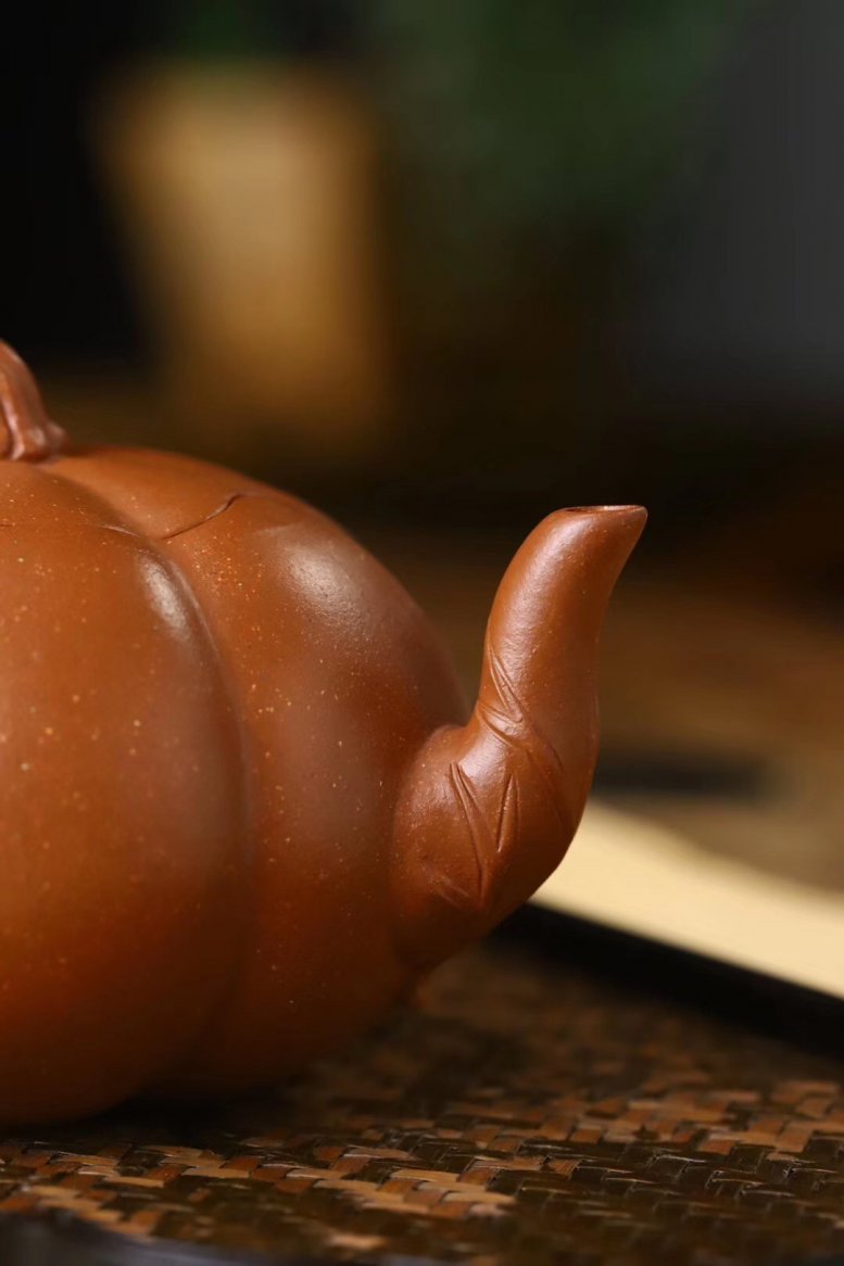 张菊仙作品 南瓜壶