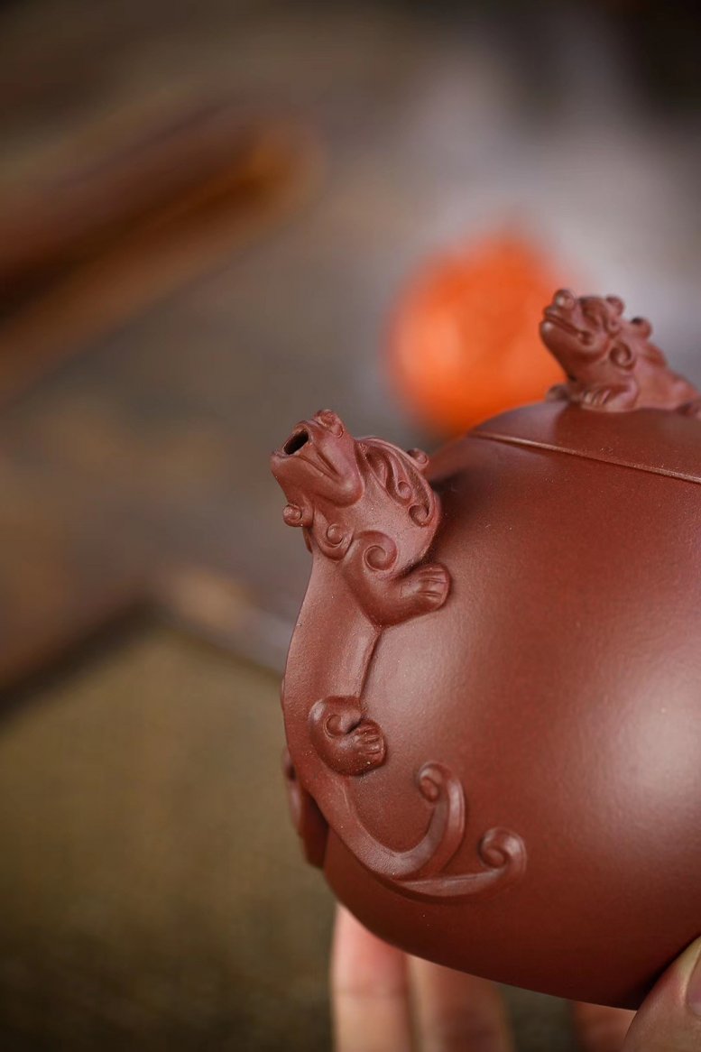 杨军保作品 龙蛋壶