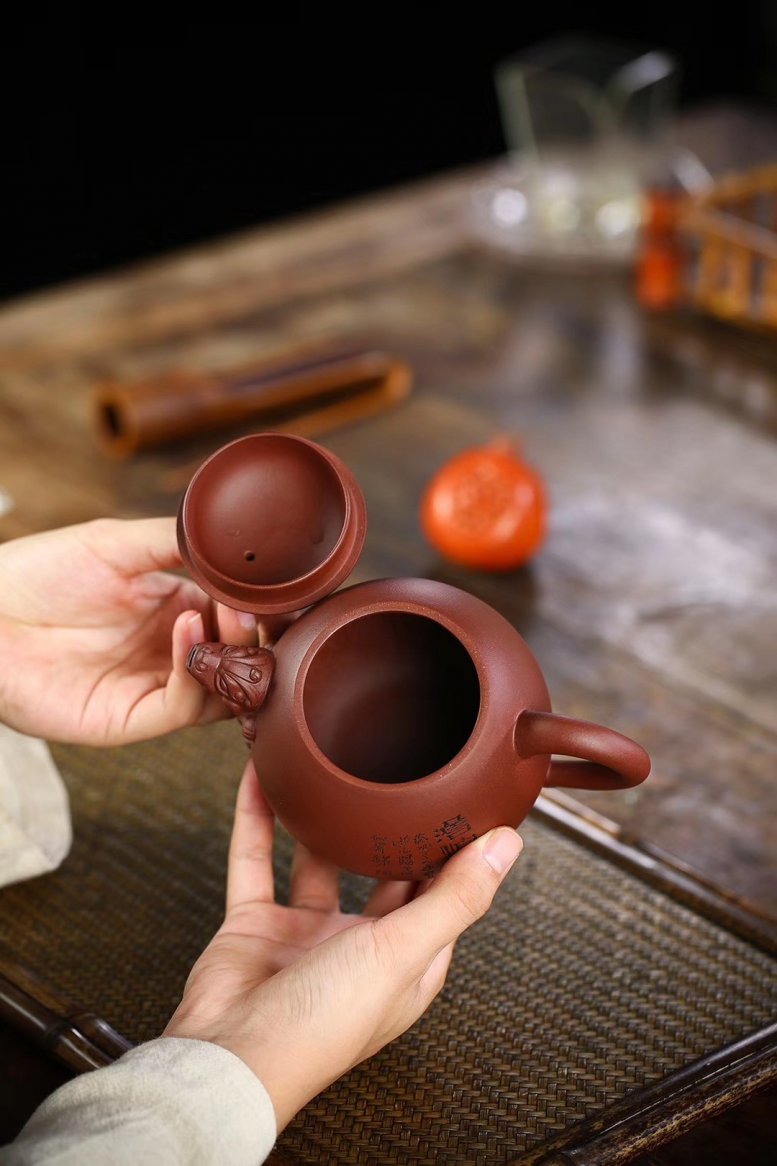 杨军保作品 龙蛋壶