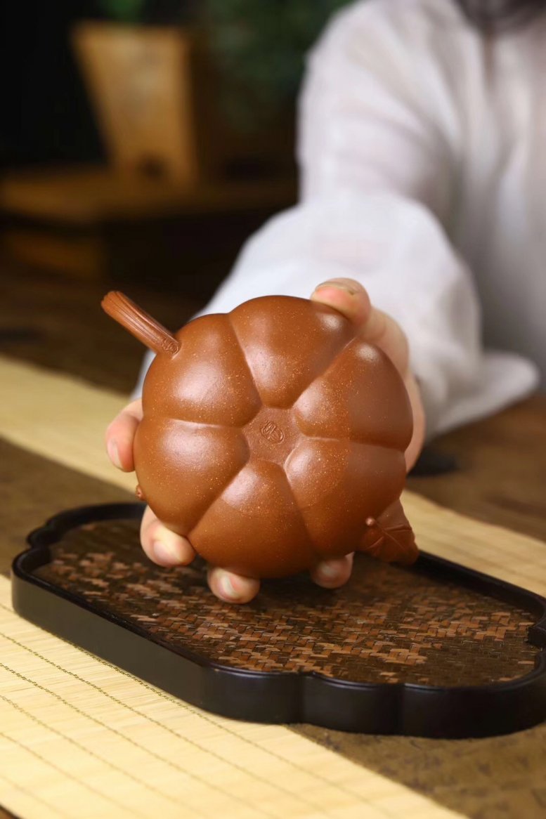 张菊仙作品 南瓜壶