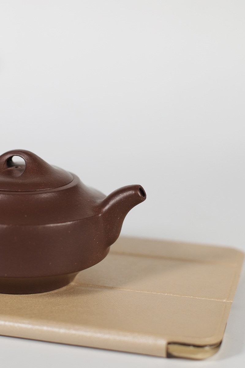 徐六明作品 汉君壶