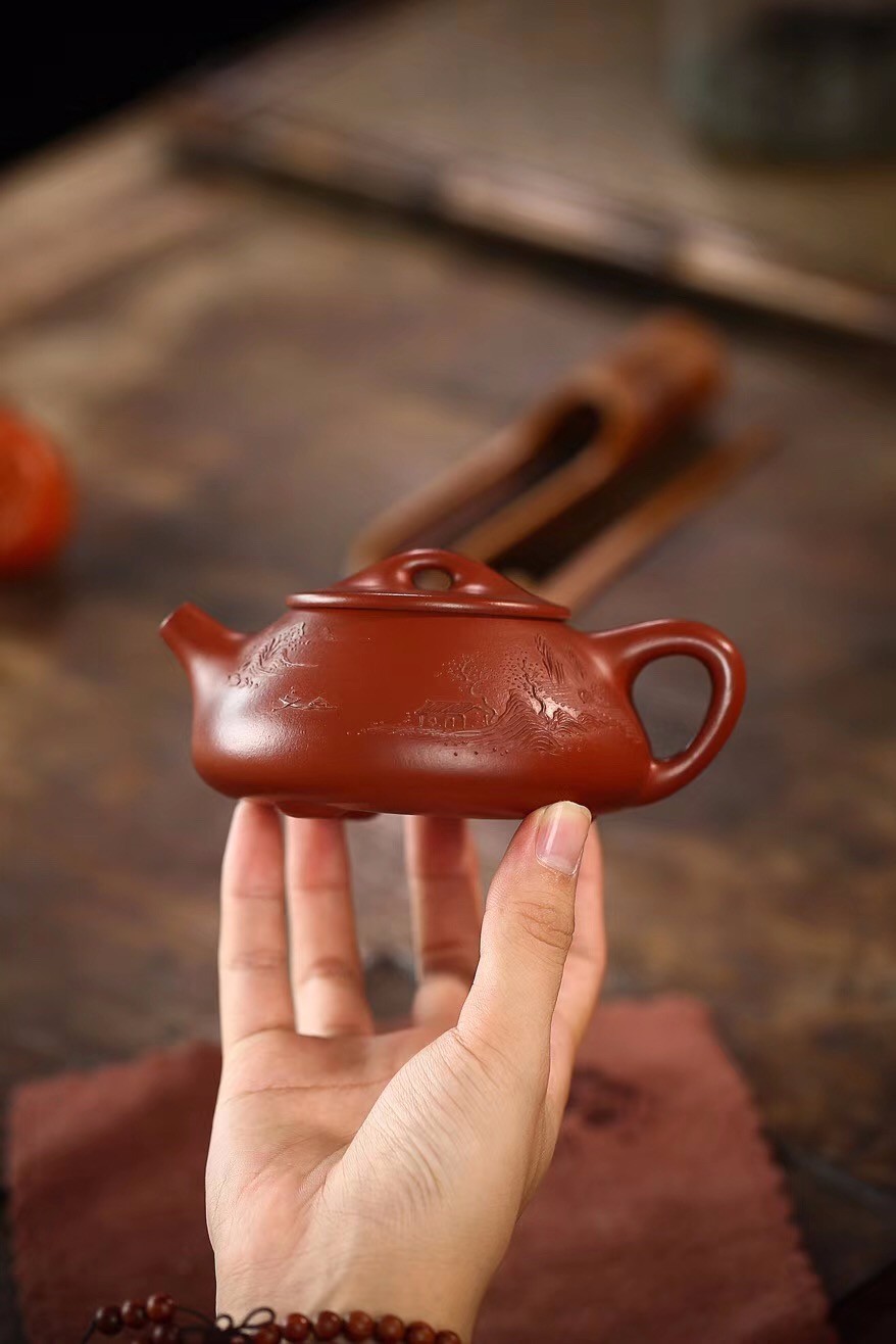 杨军保作品 山水石瓢