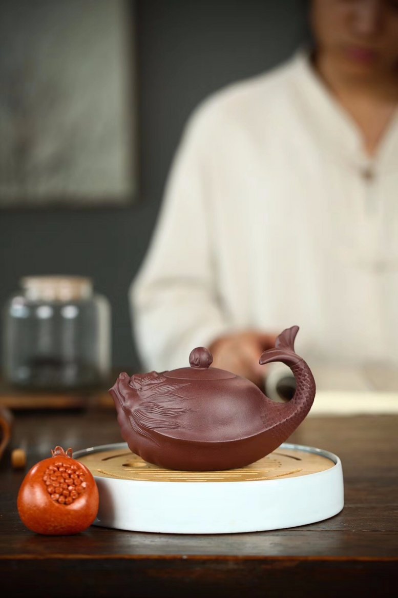 杨军保作品 鱼跃龙门