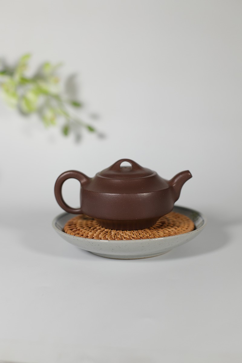 徐六明作品 汉君壶