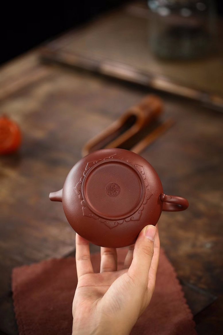 杨军保作品 如意圈钮