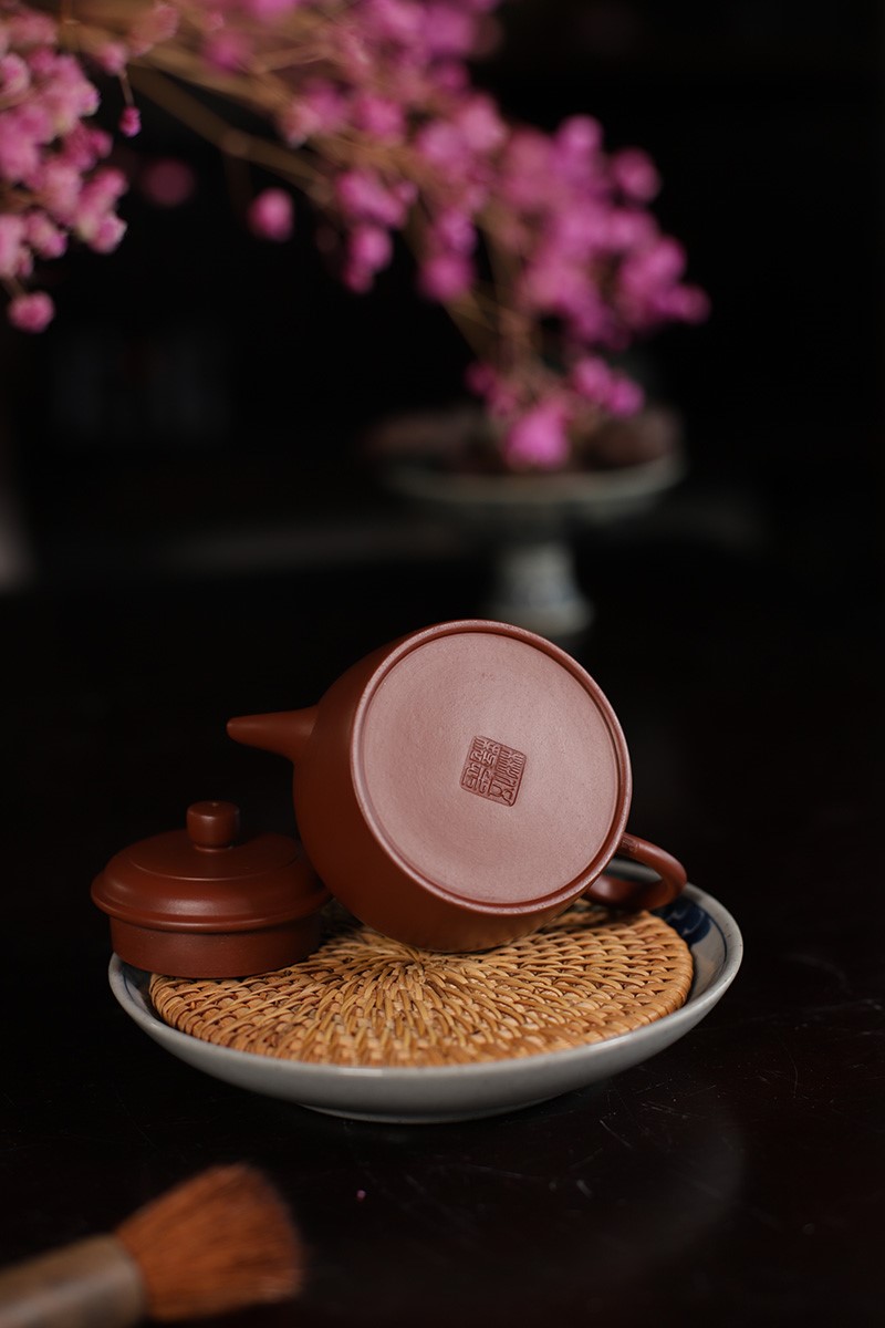 伍志彬作品 剑流德钟