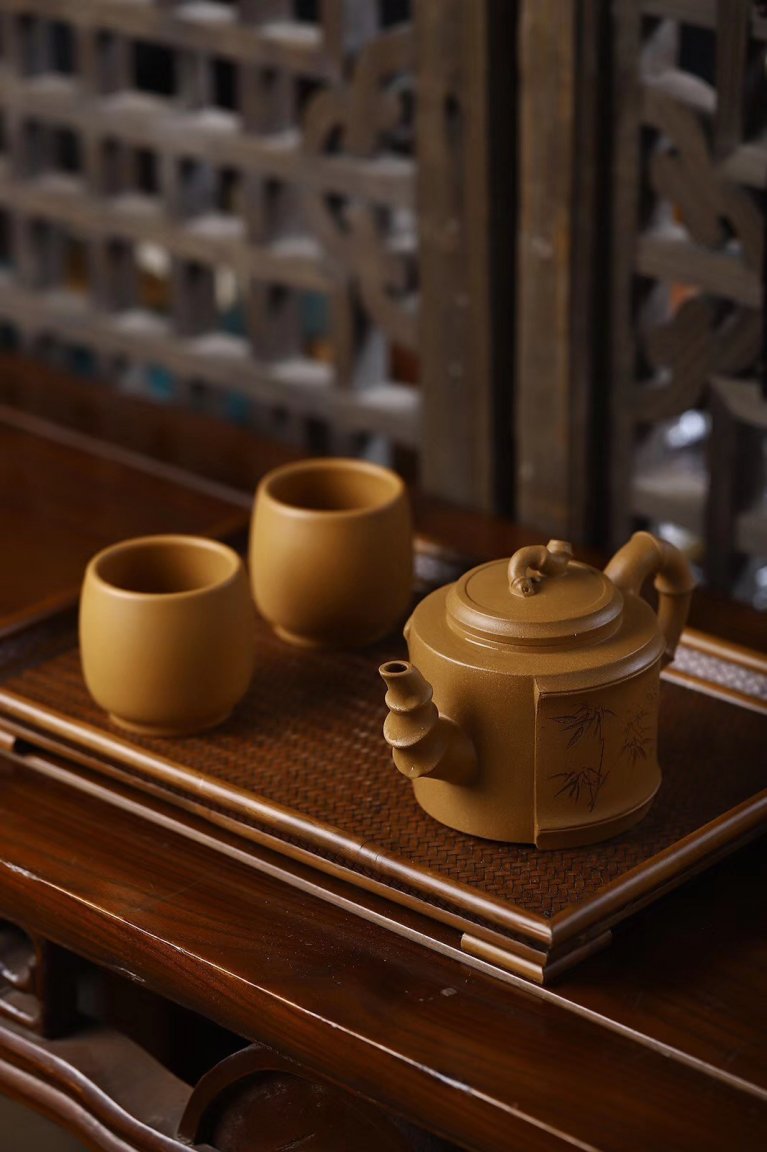 陆巧英作品 高风亮节
