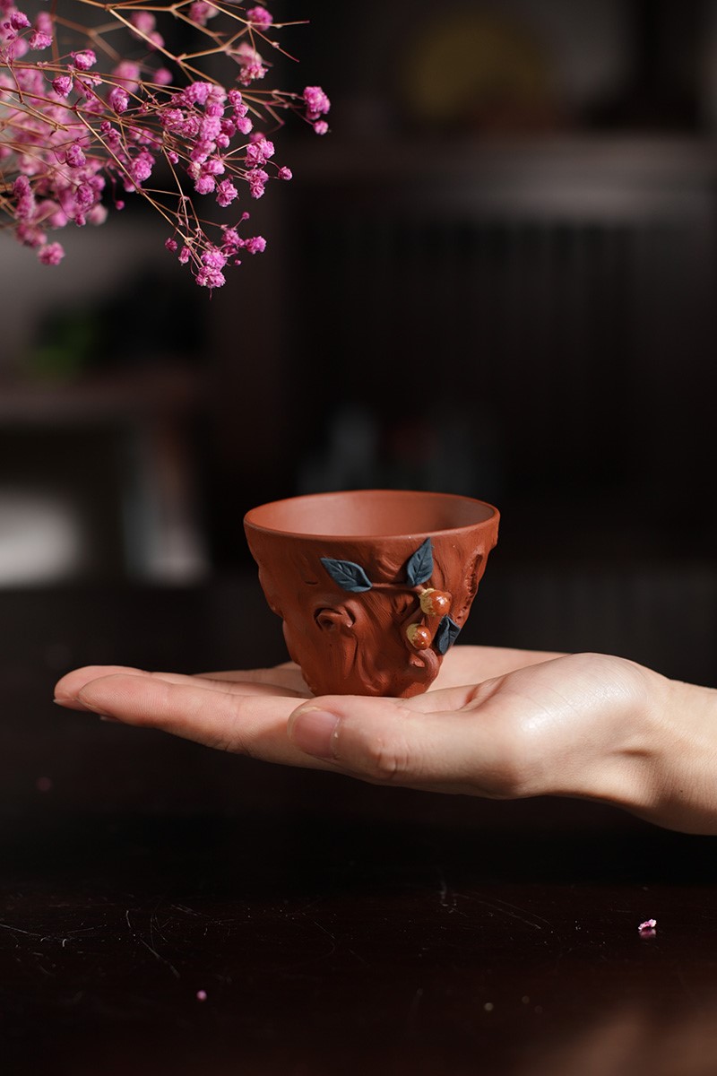 张德俊作品 桃叶对杯