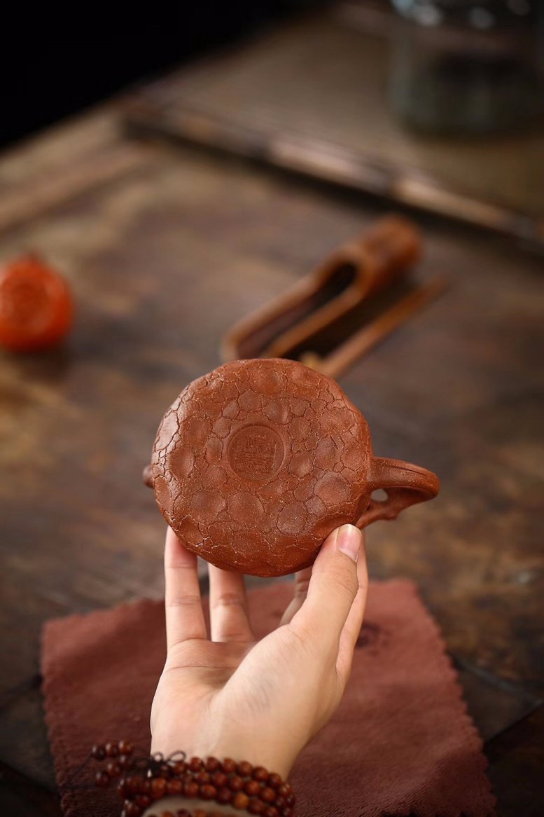 沈洪斌作品 灵芝供春