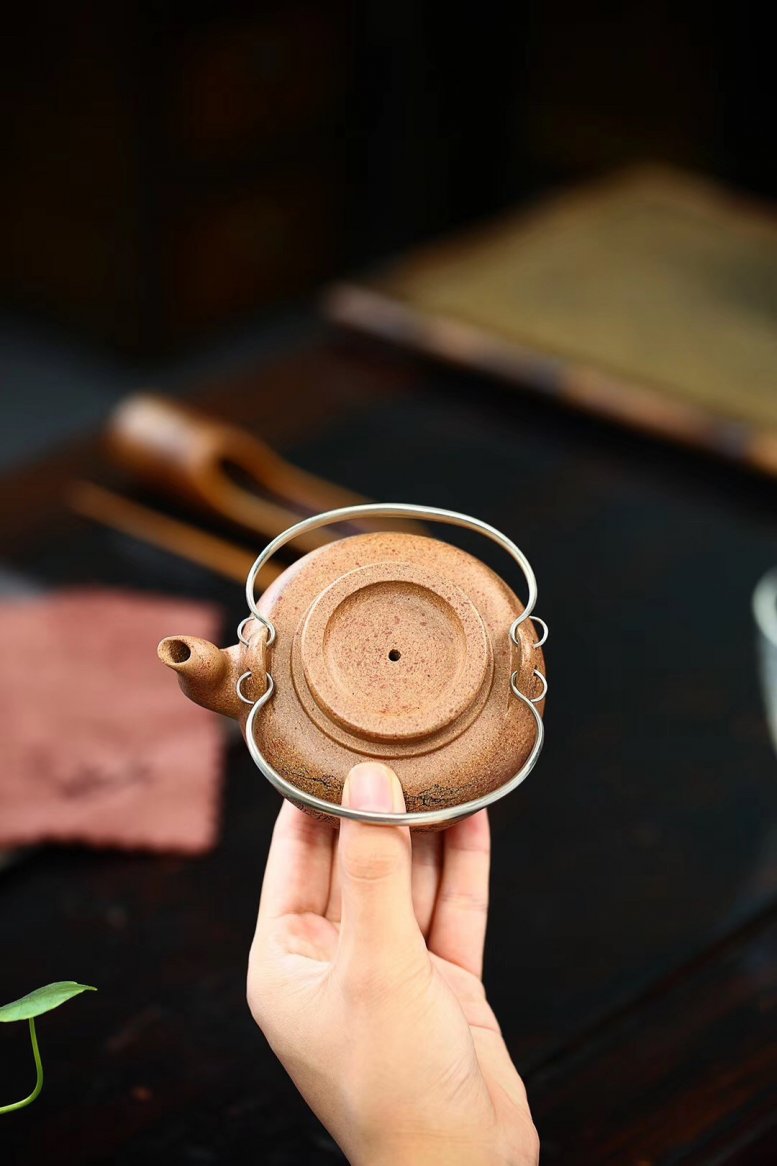 杨军保作品 蛋包提梁