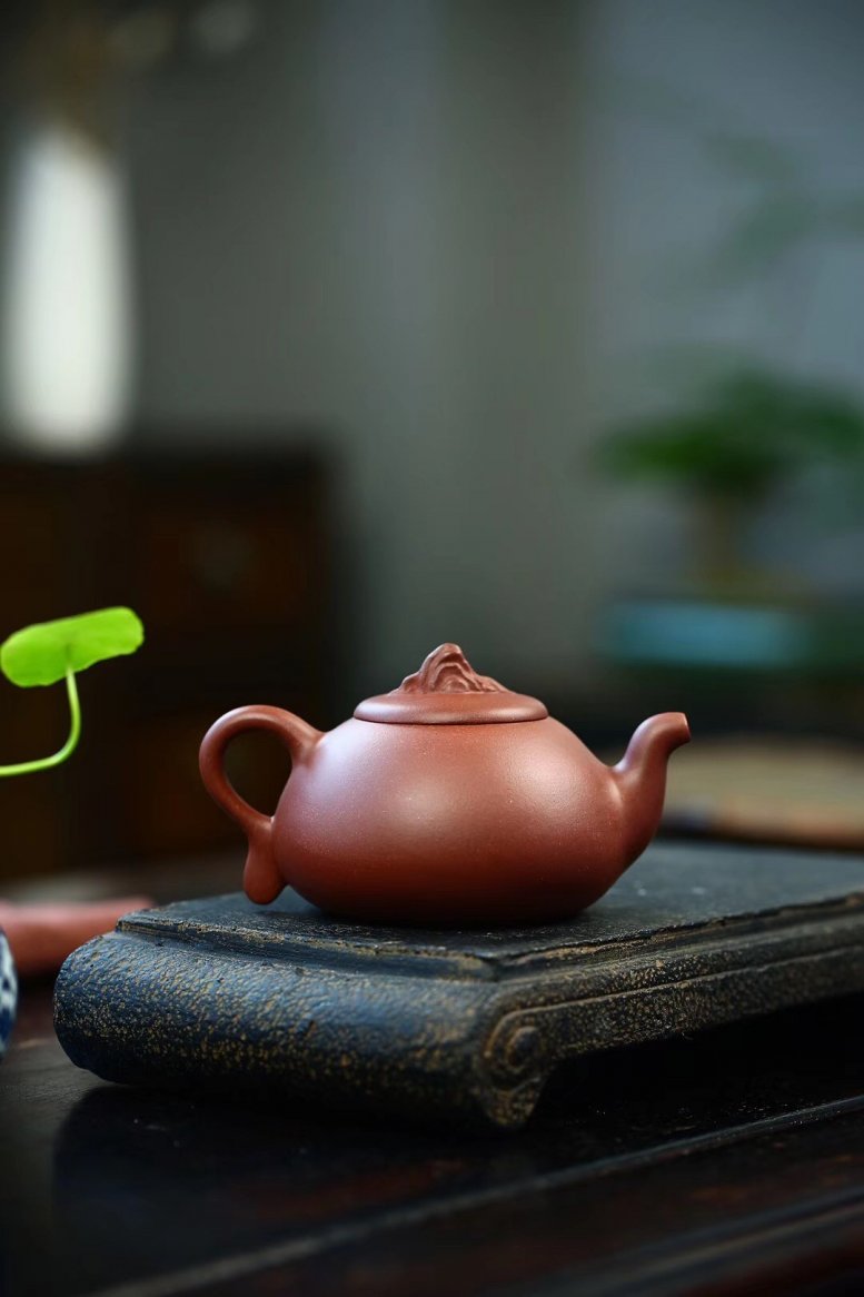 潘建伟作品 山水石瓢