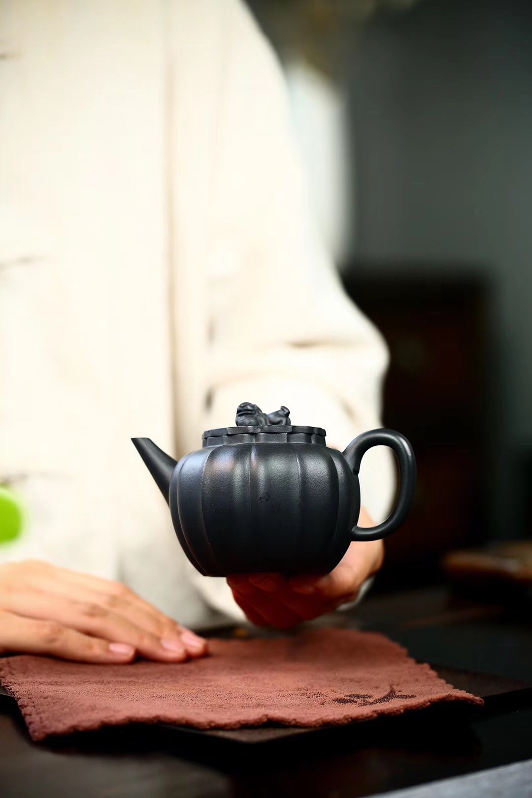 杨军保作品 小狮球
