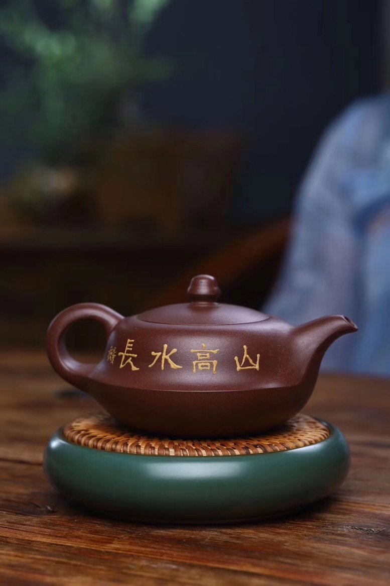 悠然紫砂作品 扁玉壶