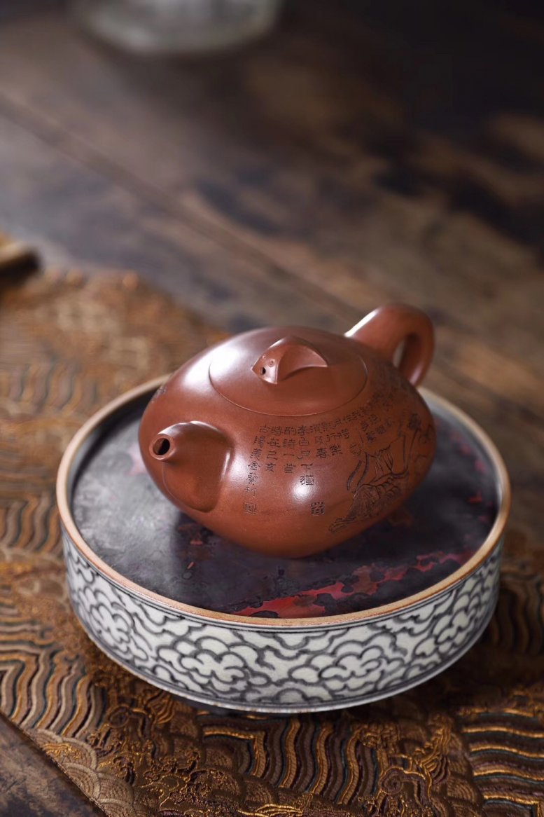 王其明作品 举杯邀月