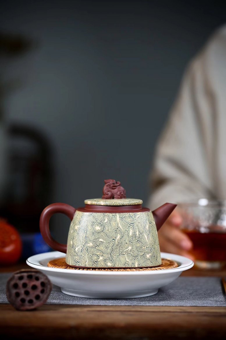 杨军保作品 四方凌云