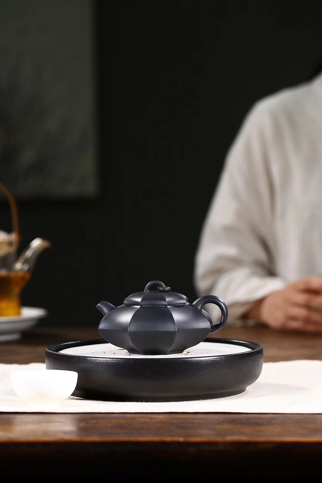 沈洪斌作品 八方玲珑